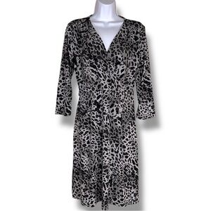 Medium Ellen Tracy Grey Black Leopard Print Dress Vneck Long Sleeve Stretch